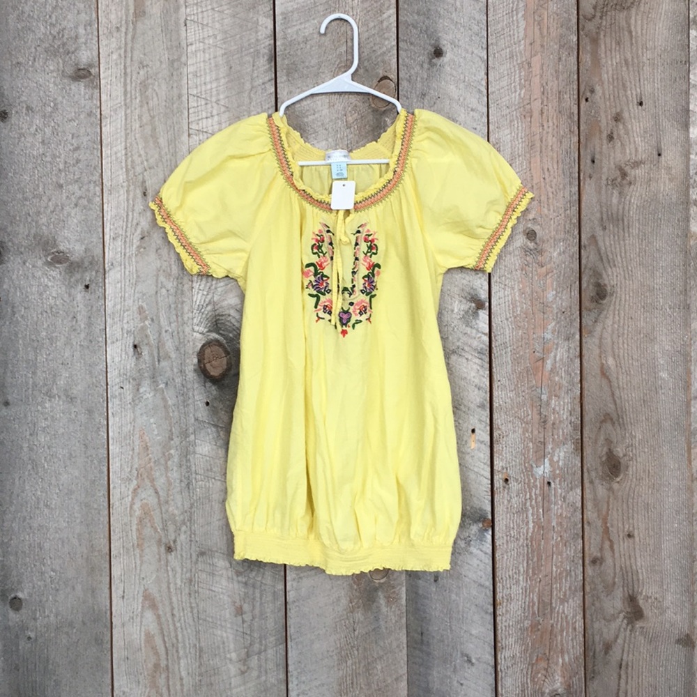 Motherhood yellow floral boho embroidered puff